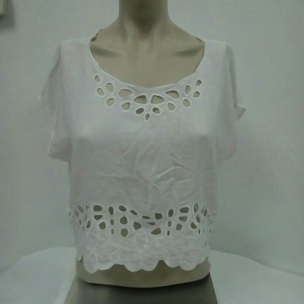 Alter'd State White Top size M